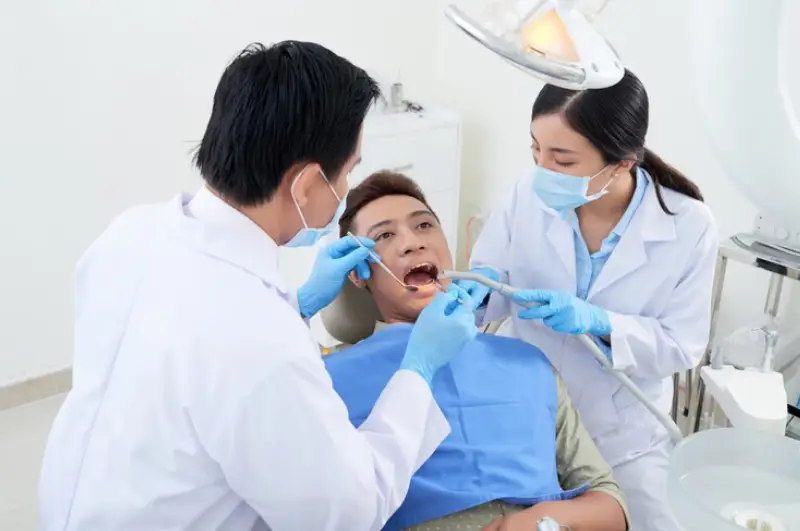 Smile Bright: Choosing The Right Dentist In Tucson
