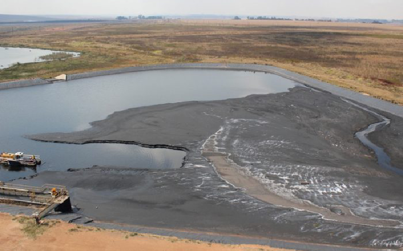 mine tailings dredge
