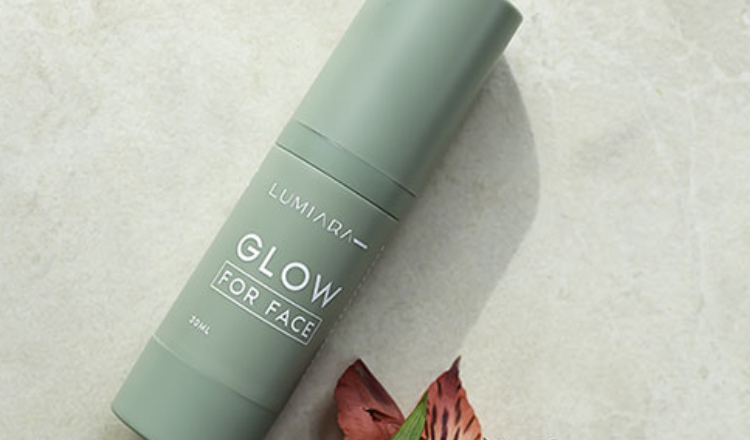 Get The Glow With Our All-Natural Glowing Skin Serum