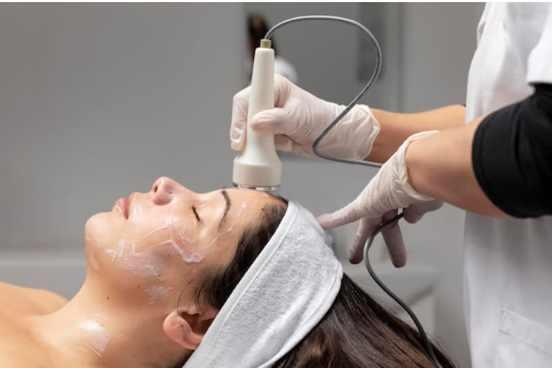 cosmetic dermatologist