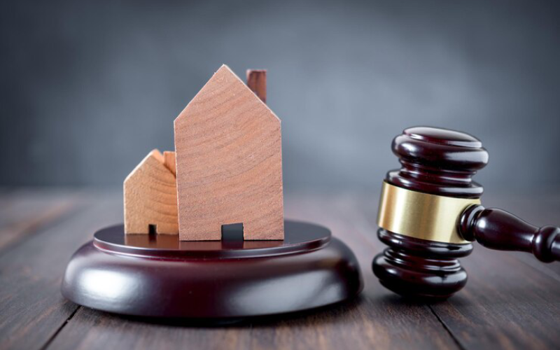 luxury property auctions 
luxury property auctions 
