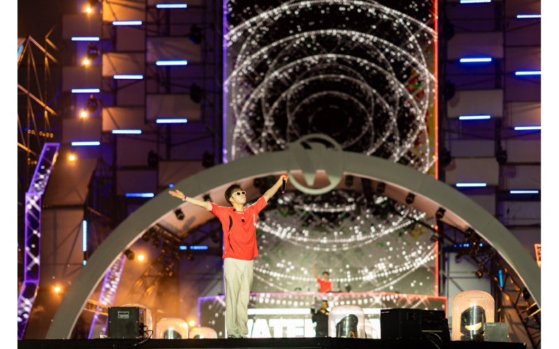 Your Ultimate Guide To Hiring An Event Photographer