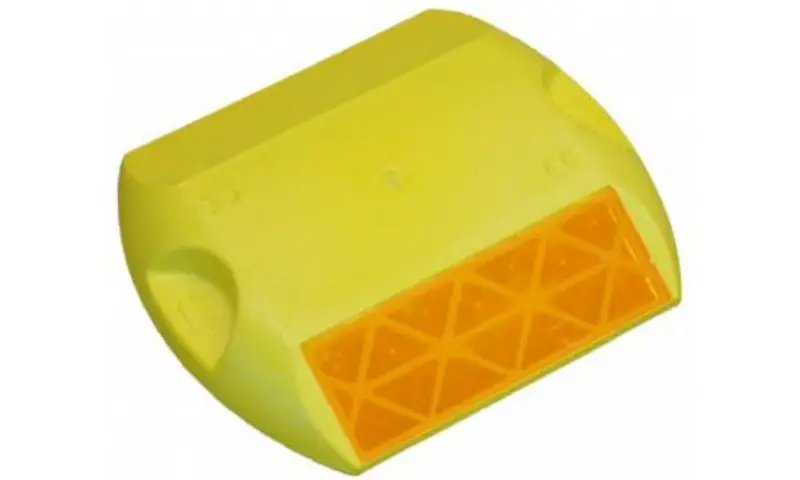 Why Raised Pavement Markers Are Essential for Urban Roads?